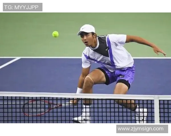 成都网球队与上海网球队赛后复盘分析比赛节奏与战术对决