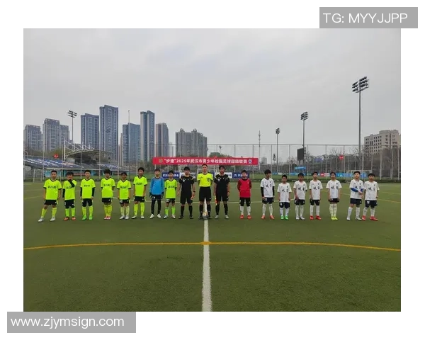 广州足球成人的崛起与发展探索如何推动青少年足球事业的全面进步